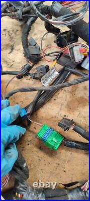 2001-2006 Vauxhall Vivaro Renault Trafic Wiring Harness 8200661488 2001-2006 Vauxhall Vivaro Renault Trafic Wiring Harness 8200661488