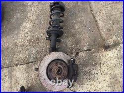 2016 Vauxhall Vivaro 1.6 Diesel Mk2 Front Right Driver Side Suspension Leg Hub