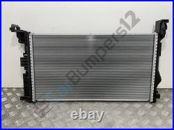 Non Genuine Vauxhall Vivaro/renault Traffic Radiator Non Genuine Vauxhall Vivaro/renault Traffic Radiator