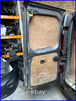 Renault Trafic Vauxhall Vivaro 2014-18 Pair Of Rear Lh Rh Side Back N/s O/s Door Renault Trafic Vauxhall Vivaro 2014-18 Pair Of Rear Lh Rh Side Back N/s O/s Door