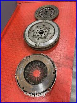 Renault Trafic/Vauxhall Vivaro/Nissan Primastar CLUTCH KIT SET FLYWHEEL, PRESSUR Renault Trafic/Vauxhall Vivaro/Nissan Primastar CLUTCH KIT SET FLYWHEEL, PRESSUR