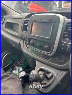 VAUXHALL Vivaro / Renault Trafic mk2 sat nav 281150198r VAUXHALL Vivaro / Renault Trafic mk2 sat nav 281150198r