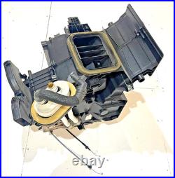 Vauxhall Vivaro A Mk1 2007 2014 / Renault Trafic Heater Matrix Box No A/C Vauxhall Vivaro A Mk1 2007 2014 / Renault Trafic Heater Matrix Box No A/C