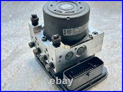 Vauxhall Vivaro / Renault Traffic ABS Pump ECU Unit 476607609R 10.0220-0229.4 Vauxhall Vivaro / Renault Traffic ABS Pump ECU Unit 476607609R 10.0220-0229.4