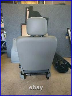 Vauxhall Vivaro / Renault Traffic front seats driver and double