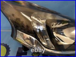 Vauxhall Vivaro Renault Trafic 2014-2019 Right O/s Headlight 93461910 41381 Vauxhall Vivaro Renault Trafic 2014-2019 Right O/s Headlight 93461910 41381