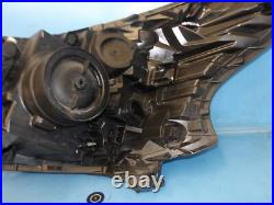 Vauxhall Vivaro Renault Trafic 2014-2019 Right O/s Headlight 93461910 41381 Vauxhall Vivaro Renault Trafic 2014-2019 Right O/s Headlight 93461910 41381