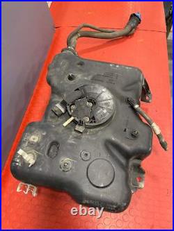 Vauxhall Vivaro/Renault Trafic/Nissan NV300 ADBLUE TANK with FILLER HOSE 1.6 2014 Vauxhall Vivaro/Renault Trafic/Nissan NV300 ADBLUE TANK with FILLER HOSE 1.6 2014
