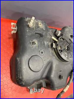 Vauxhall Vivaro/Renault Trafic/Nissan NV300 ADBLUE TANK with FILLER HOSE 1.6 2014 Vauxhall Vivaro/Renault Trafic/Nissan NV300 ADBLUE TANK with FILLER HOSE 1.6 2014