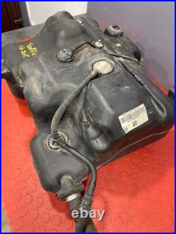 Vauxhall Vivaro/Renault Trafic/Nissan NV300 ADBLUE TANK with FILLER HOSE 1.6 2014 Vauxhall Vivaro/Renault Trafic/Nissan NV300 ADBLUE TANK with FILLER HOSE 1.6 2014