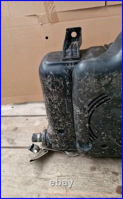 Vauxhall Vivaro/renault Trafic Adblue Tank 172a1178r (30) Vauxhall Vivaro/renault Trafic Adblue Tank 172a1178r (30)