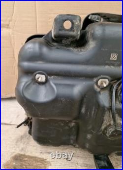 Vauxhall Vivaro/renault Trafic Adblue Tank 172a27073r (31) Vauxhall Vivaro/renault Trafic Adblue Tank 172a27073r (31)